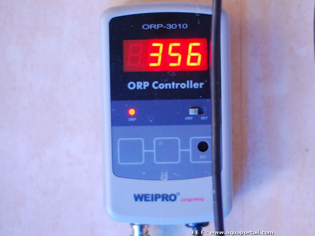 valeur de redox  356 mv/s mesure par contrleur Weipro-3010