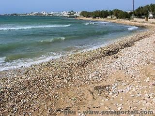 plage caillouteuse
